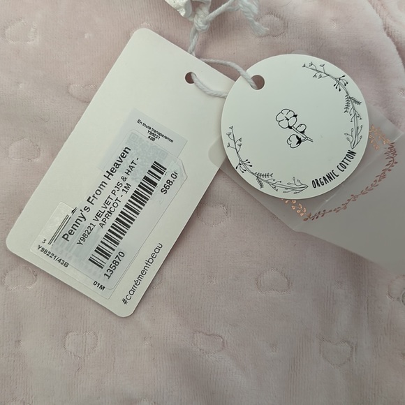 Carrément Beau Pink Velvet Onesie & Beanie💕 - Picture 4 of 5